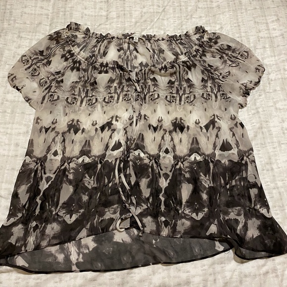 Womens white/black blouse XL - Picture 1 of 1